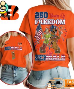 Cincinnati Bengals Scooby Doo 250 Years Of Freedom T-Shirt