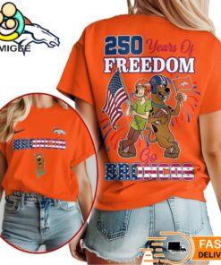 Denver Broncos Scooby Doo 250 Years Of Freedom T-Shirt