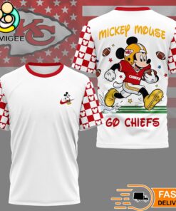 Kansas City Chiefs Mickey Mouse Football Celebrating 2026 T-Shirt