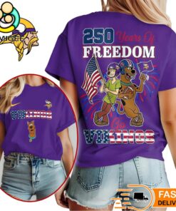 Minnesota Vikings Scooby Doo 250 Years Of Freedom T-Shirt