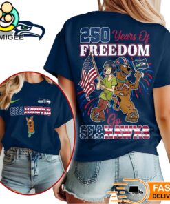 Seattle Seahawks Scooby Doo 250 Years Of Freedom T-Shirt